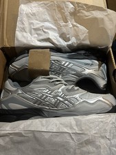 ASISCS NYC Carbon Ash/Silver