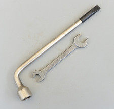 Set 2 Vintage Nissan Motor 21mm 14mm 17mm Open Ended Spanner Wheel Tyre Wrench