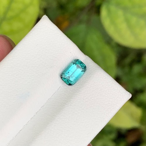 Natural greenish blue - 1.10,