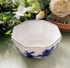 Antique Newport Pottery Burslem Blue & White Bowl Serving Fruit 