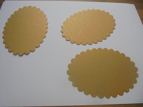 Large card scalloped - 12,