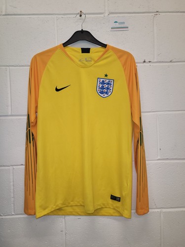 Vintage england goalkeeper - england,