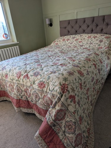 Quilted bed throw - bed, v&a