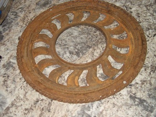 Antique round cast iron - round,