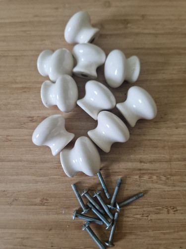 White ceramic porcelain - 10,