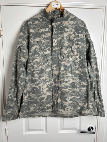 Surplus army acu - us, combat