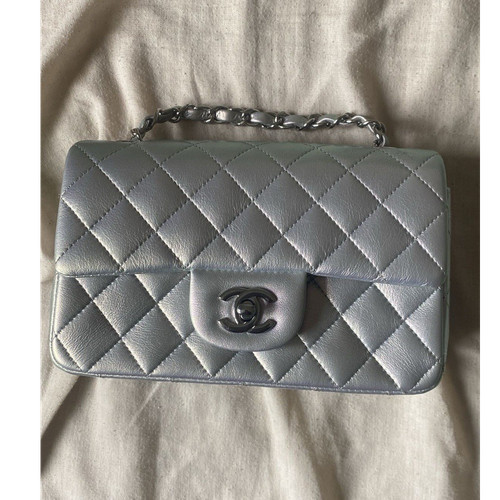 Chanel silver quilted - silver,