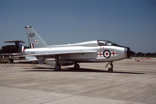 Raf lightning xs420 - t.5,, at