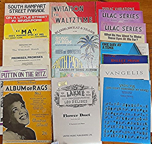 Collection individual - collection, of