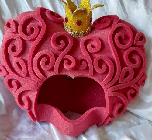 Queen hearts foam cosplay - queen,
