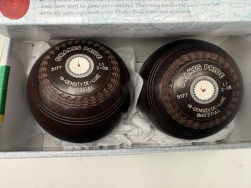 Crown green bowls - green,