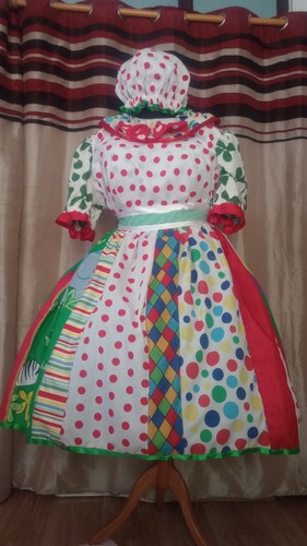 Multicoloured spot pantomime - spot,
