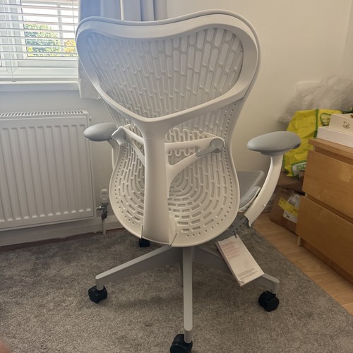 Herman miller mirra - miller, 2