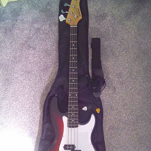 Bass guitar glarry - bass,