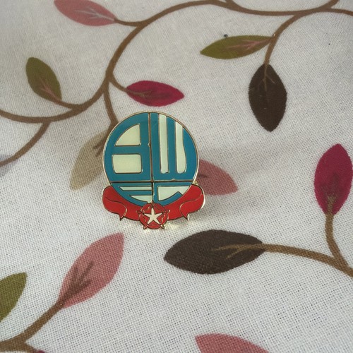 Bolton wanderers pin badge - bolton,