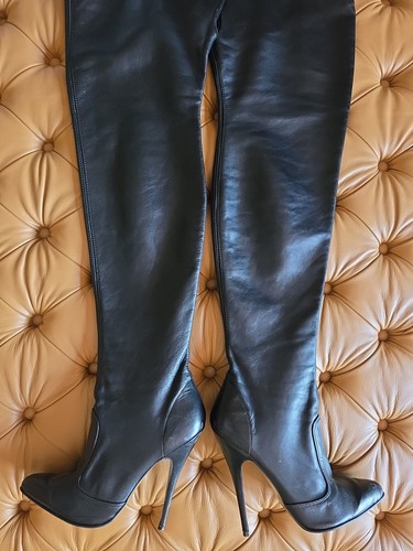 Thigh length over - length, the