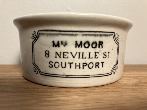 Potted meat pot mrs - meat, moor