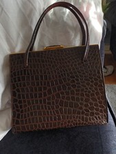 ladies vintage brown handbag