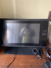 WACOM Cintiq 24HD Touch 24"