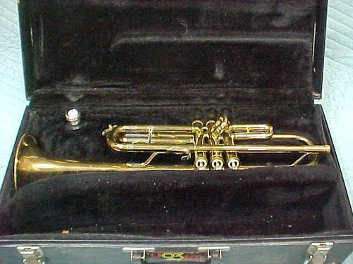 Mercedes trumpet bach - trumpet, by