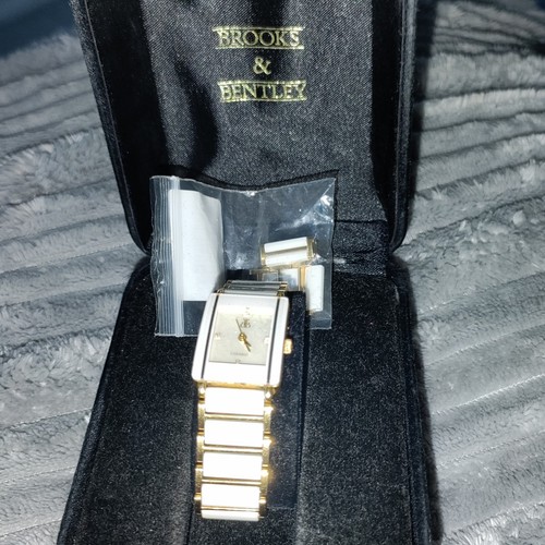 Rare brooks bentley - brooks, 18ct