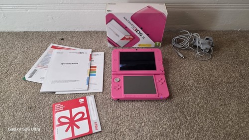 Nintendo 3ds pink spares - 3ds,