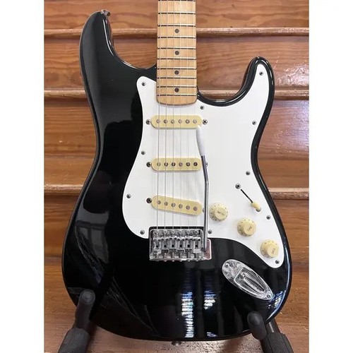 Squier stratocaster made - stratocaster,