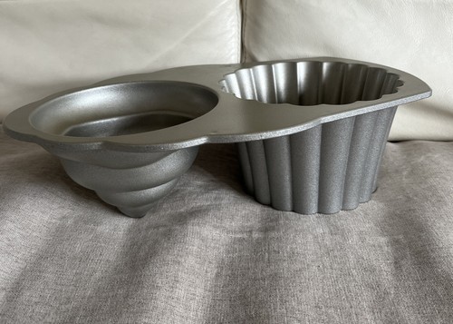 Nordic ware giant cupcake pan - ware,