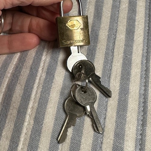 Samsonite brass luggage lock - luggage,