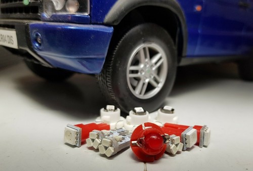 Land rover discovery led red - 2,
