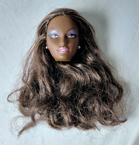 Barbie doll head collector - head,