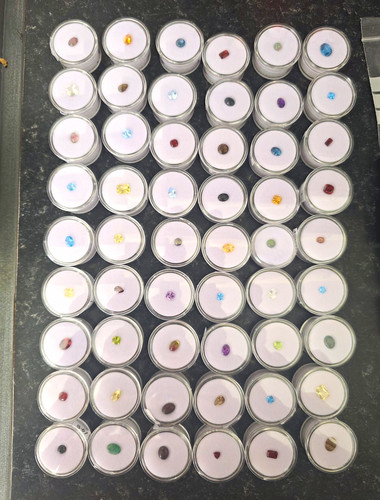 Assorted loose gemstones mixed - assorted,