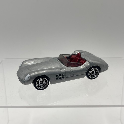 Matchbox 1956 aston martin - matchbox,
