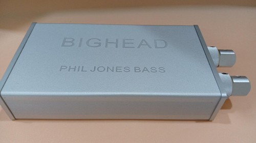 Big head headphone amplifier - big,