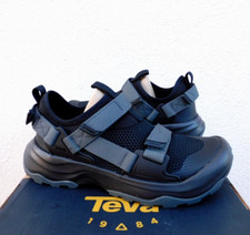 TEVA OUTFLOW UNIVERSAL SPORT