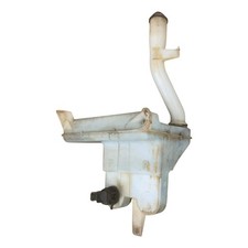 TOYOTA HILUX WINDSCREEN WASHER