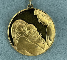 Franklin mint pendant - pendant, mother