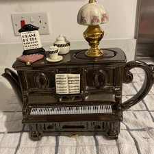 Vintage Swineside Teapottery