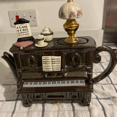 Vintage swineside teapottery - swineside,