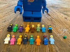 Lego Spaceman X 16