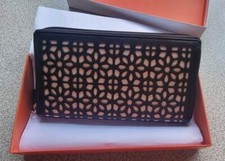 Golunski Graffiti 7-6035