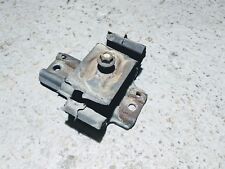 Nissan Terrano 2.4 petrol 2001 driver's side right engine mount