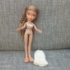 Bratz Doll: Hot Summer Dayz -