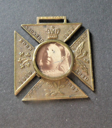 Queen victoria 1887 maltese - victoria,