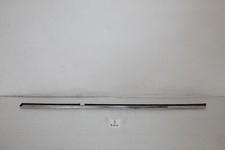 Left Front Glass Scraper