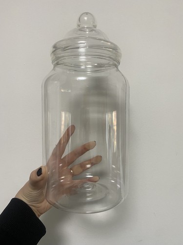 Victorian 25l storage - 3.25l, jars