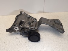 VOLVO V40 D3 Alternator