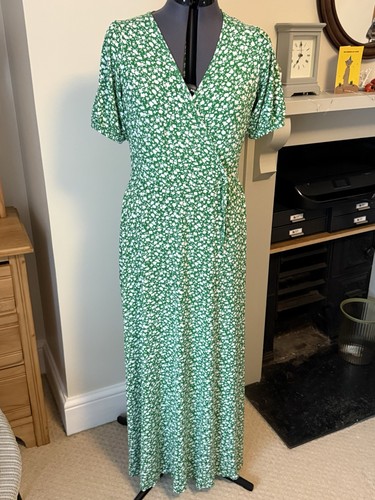 Long tall sally - sally, sleeved