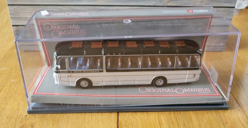 Corgi daimler - 1:76,