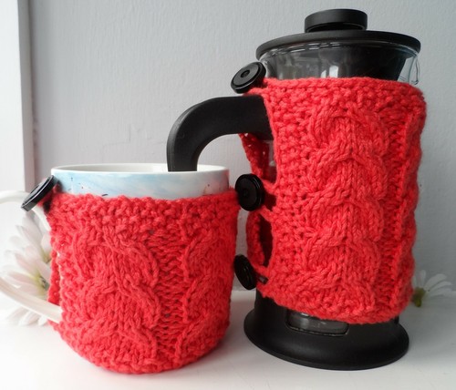 Hand knitted cafetiere cover